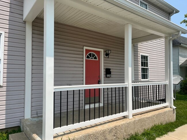 Photo - 321 W Main St Unit A