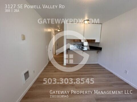 3127 SE Powell Valley Rd
