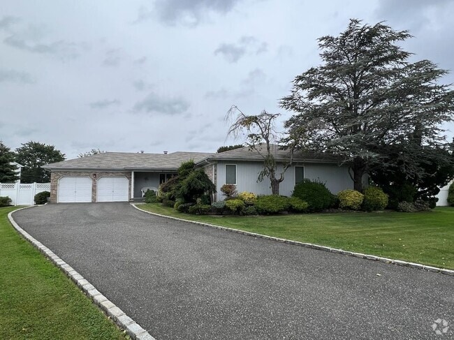 Building Photo - 6 Seabreeze Ln. Rental