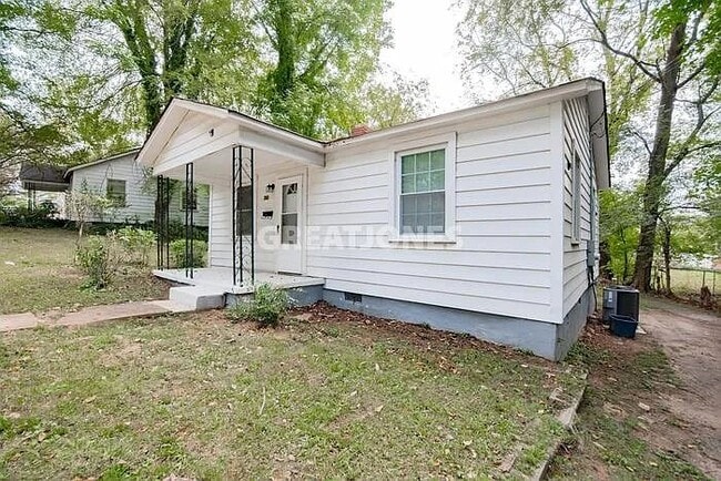 Photo - 439 Friedheim Rd