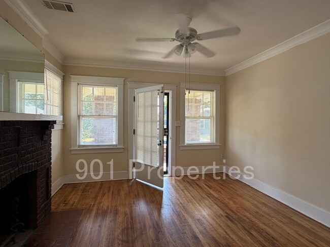 Photo - 1055 S Cox St