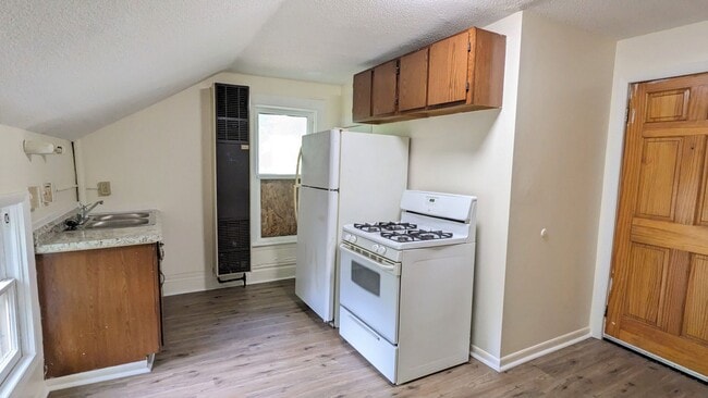 Photo - 1893 Jefferson St Unidad 3