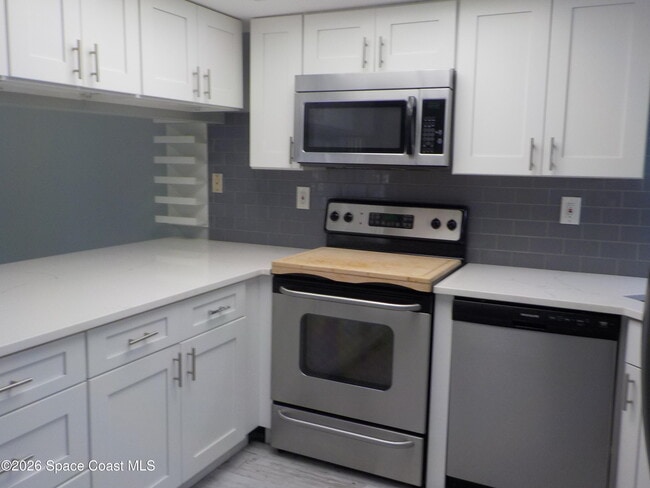 Photo - 1641 Sunny Brook Ln Unit C205