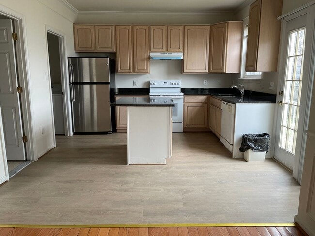 Photo - Spacious & Updated Home in the Heart of Hyattsville