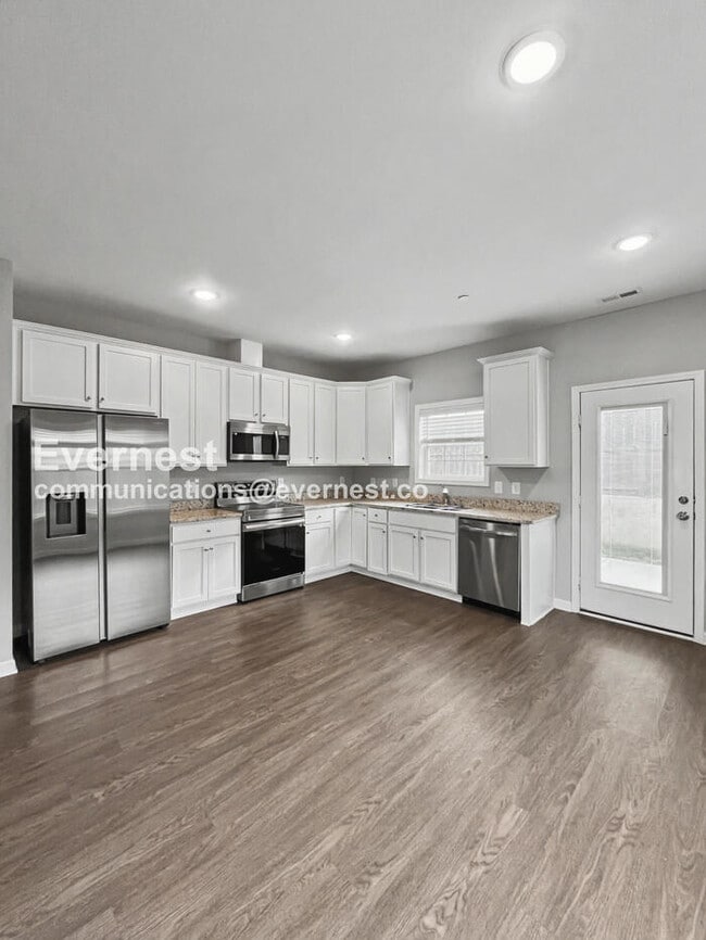 Photo - 1203 Trestle Dr