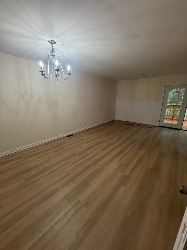 Photo - 936 Hearthridge Ct