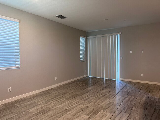 Photo - The Cove - Natomas 2 Story 3 bed 3 full baths
