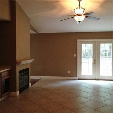 Photo - 3102 Lynn Dr