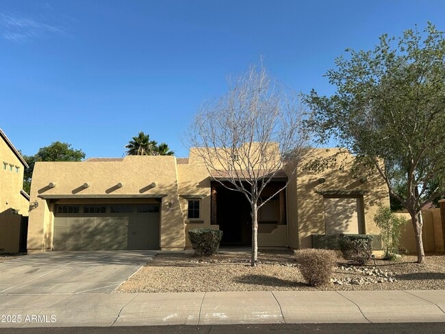 Photo - 15589 W Campbell Ave Casa