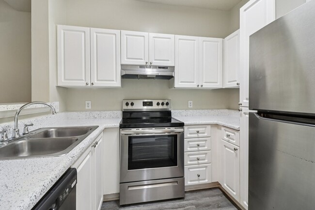 51-web-or-mls-3507 Redwine Rd Unit 3701-S1810-021