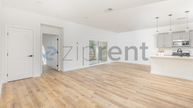 Photo - 7104 N Maltese Dr