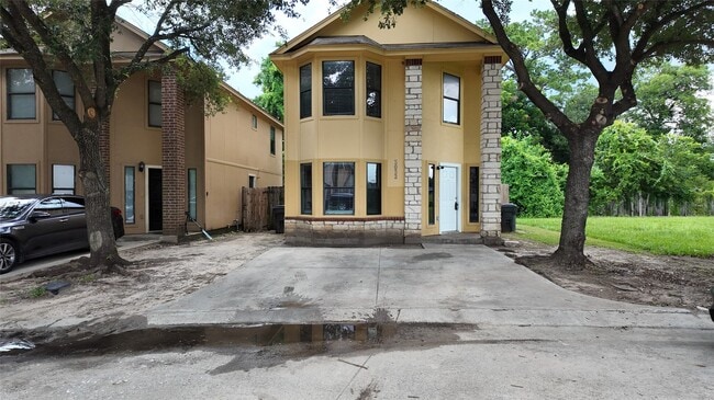Building Photo - 3032 La Estancia Ln Rental