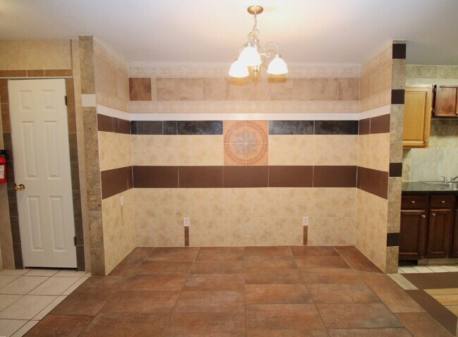 Photo - North Pensacola 2-Bed, 1-Bath Quadplex – Pet-Friendly, Available 1/6 Unit 8