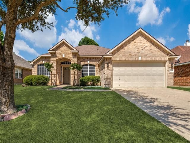 Building Photo - 5051 Showdown Ln