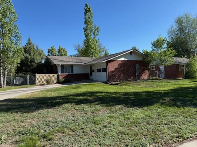 Close to CSU! - Close to CSU! House