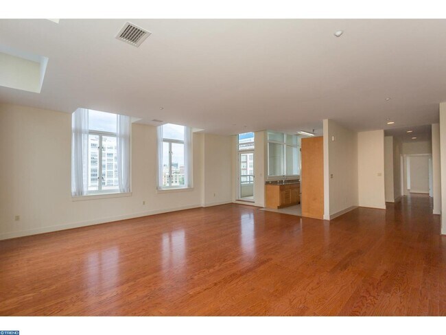 Photo - 23 S 23rd St Unit 6C