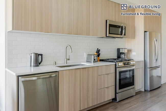 Photo - 815 Old County Rd Unidad FL3-ID1920