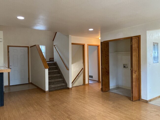 Photo - STUDENTS WELCOME! Single-Family Home Walking Distance to CSU!