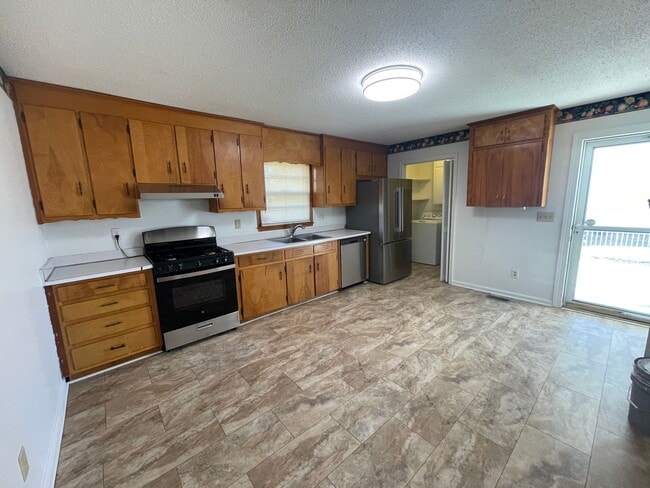 Photo - 109 Jackson Rd