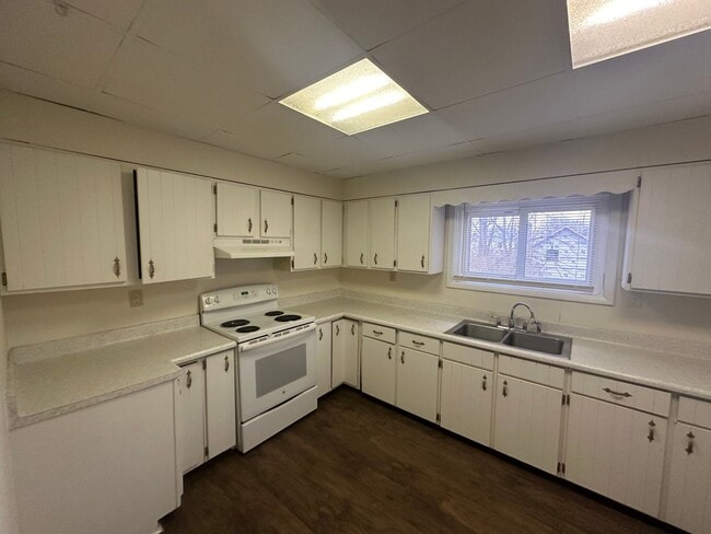 Photo - 3 Bedroom Home Available Soon