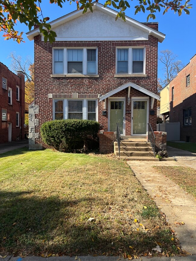 Photo - 1229 Claytonia Ter Unit 2