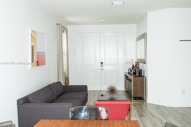 Photo - 25216 SW 118th Ave