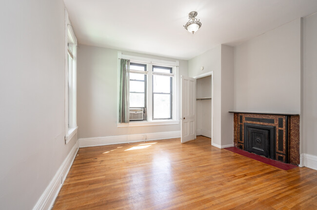 Photo - 120 Lyon St Unit 3