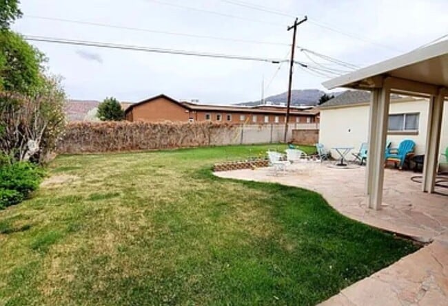 Photo - 96 N 1050 W Unit B