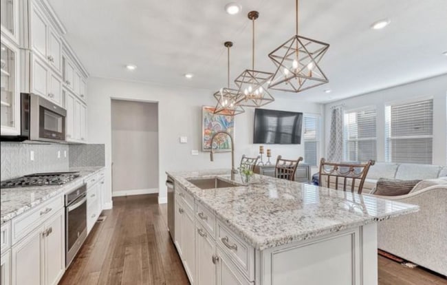 Photo - 7163 Othello St