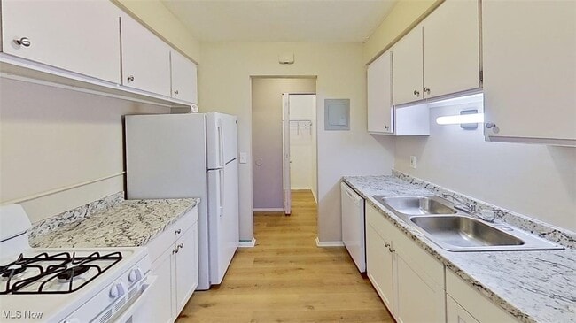 Photo - 24600 Euclid Ave Unit 101