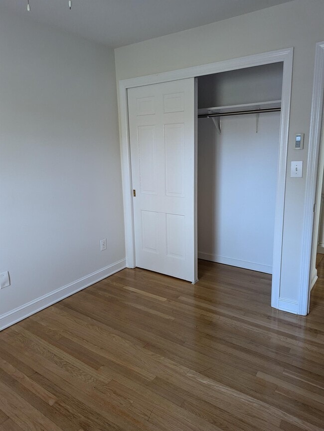 Photo - 511 Maple Ave