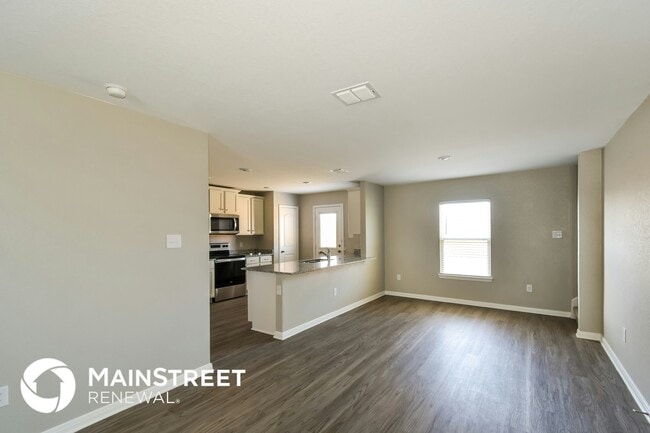 Photo - 3223 Begonia Bend