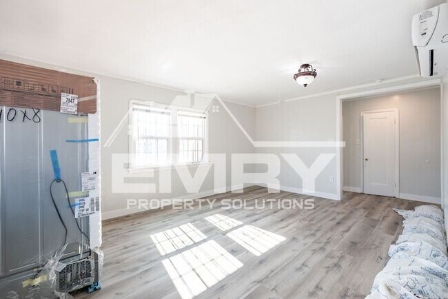 MOVE IN READY 2 BEDROOM 1 BATHROOM HOME IN LYNWOOD CA 90262