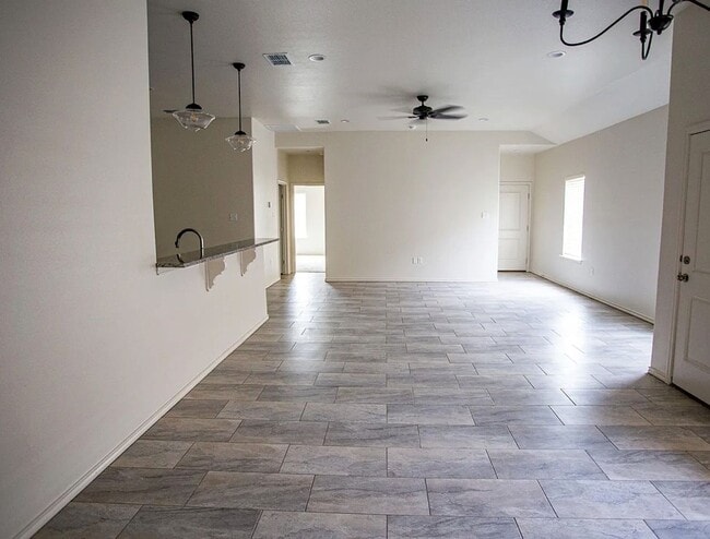 Photo - Escape the Ordinary in Viridian Townhomes!