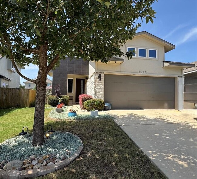 Building Photo - 8013 Izetta Ln Rental