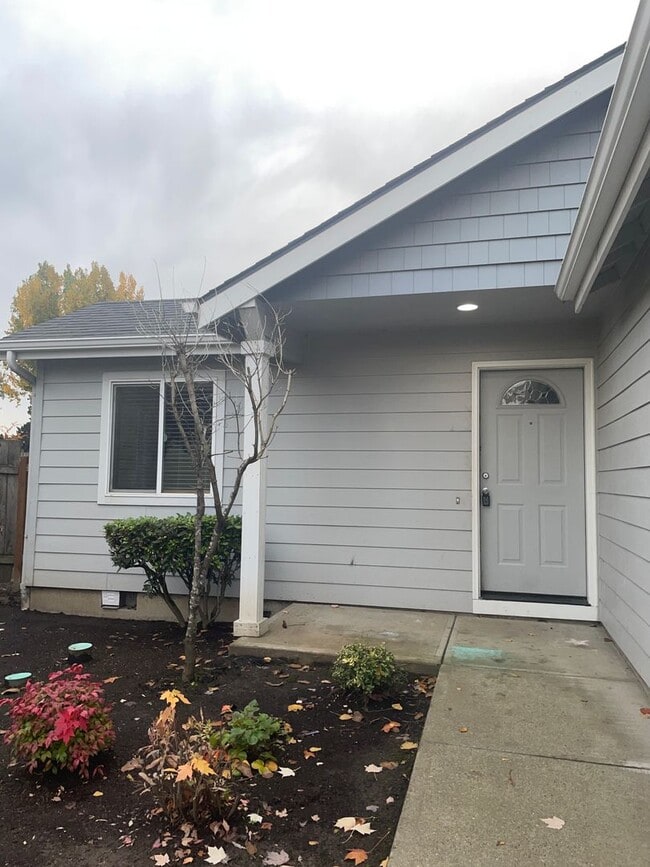 Photo - 3536-3538 Fisher Ct NE Salem, OR 97305 Unit 3538