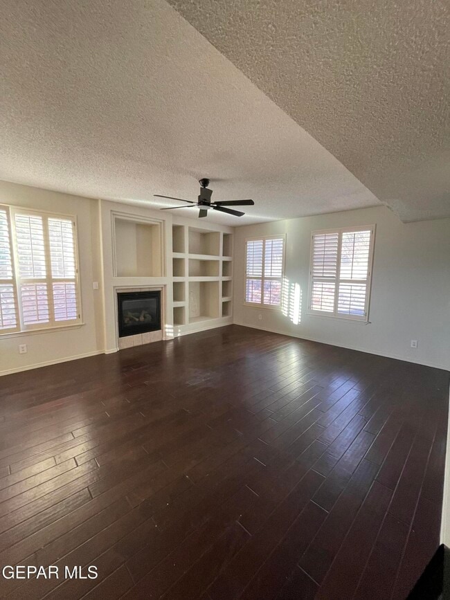 Photo - 206 Vic Clark Ct