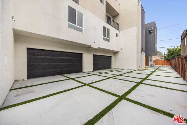 Photo - 11255 Hatteras St