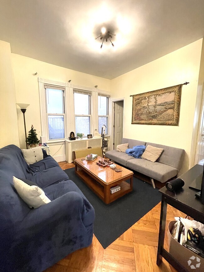 Building Photo - 14 Tonnele Ave Unit #2 Rental