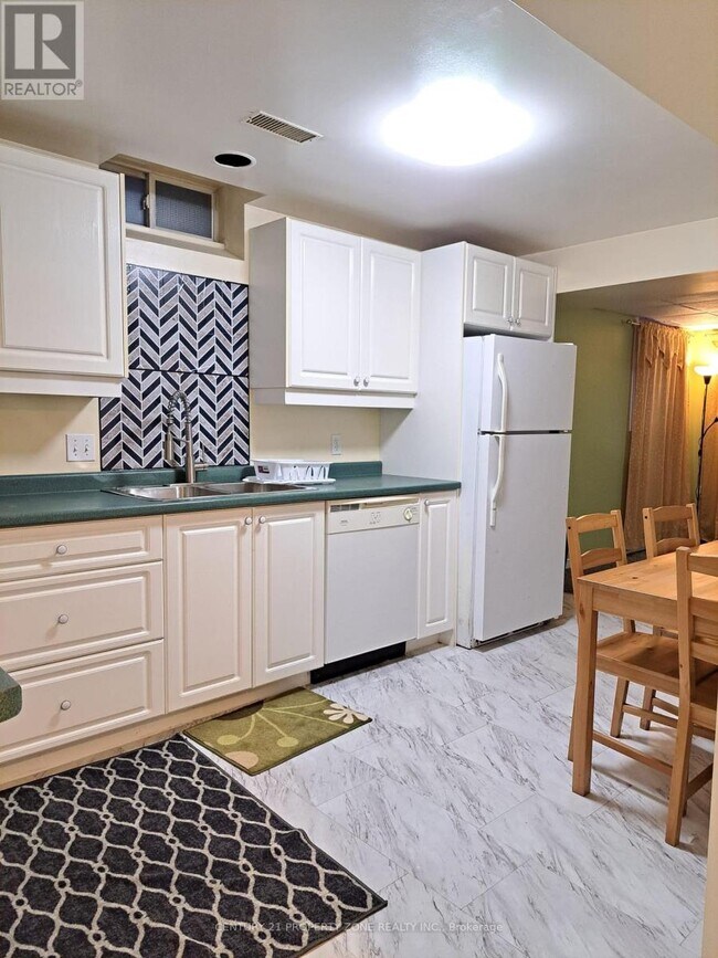 Photo - 22 Townley Crescent