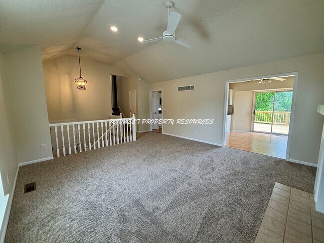 Photo - Amazing 3 Bedroom Home!