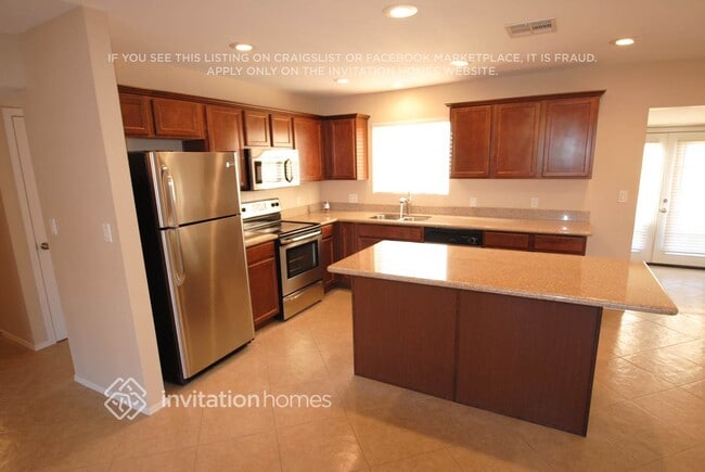 Photo - 647 E Franklin Ave