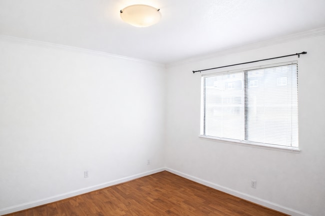 Photo - 1114 Nord Ave