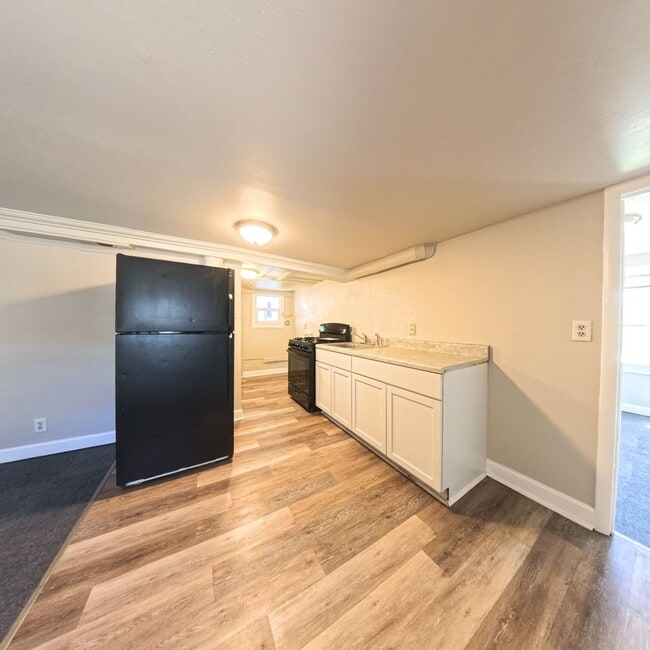 Photo - 2938 E Euclid Ave Unit #2