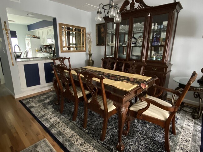 Dining room - 4 Staunton Ct Unit C