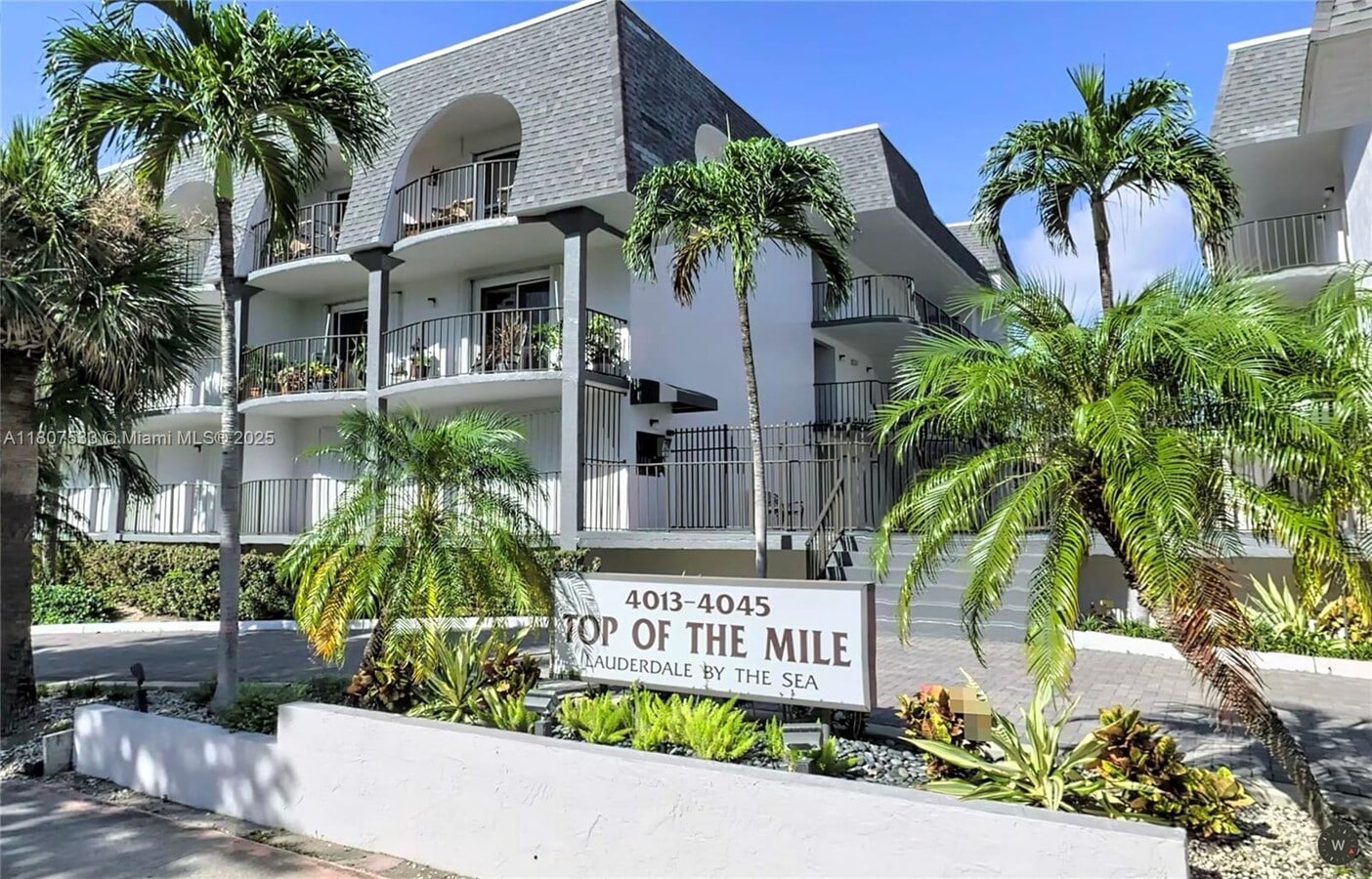 Photo - 4013 N Ocean Dr Unidad 102 Rental