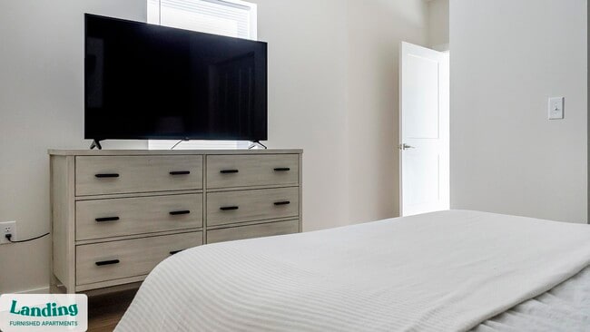 Photo - 9906 Runway Dr Unidad 2557-204