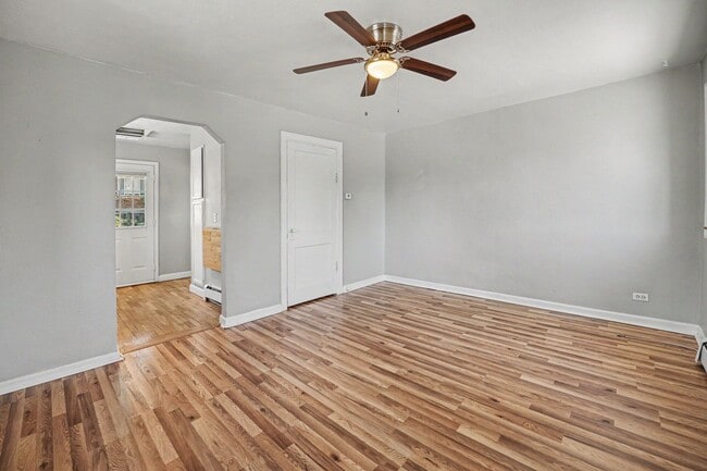Photo - Studio Apartment Close to South Broadway! Unit 3100 S Lincoln St.