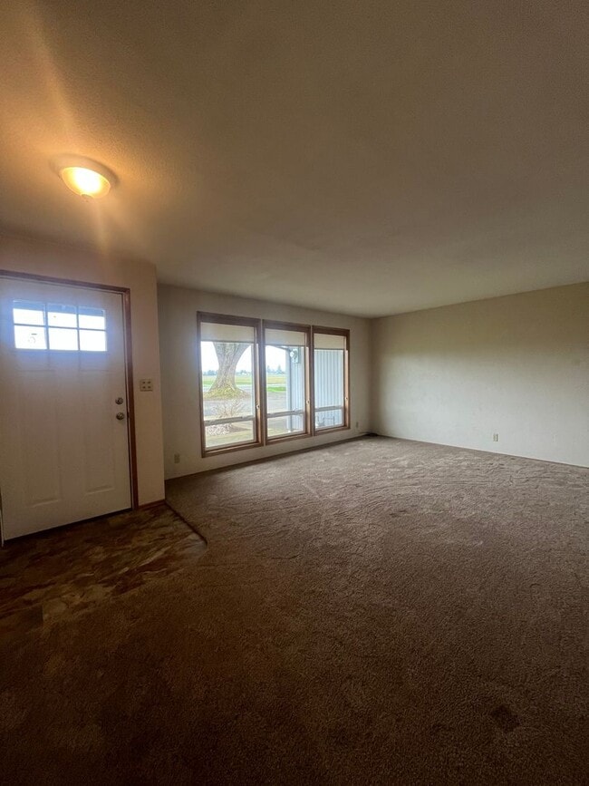 Photo - 3-Bedroom 2-Bathroom Home in Coburg