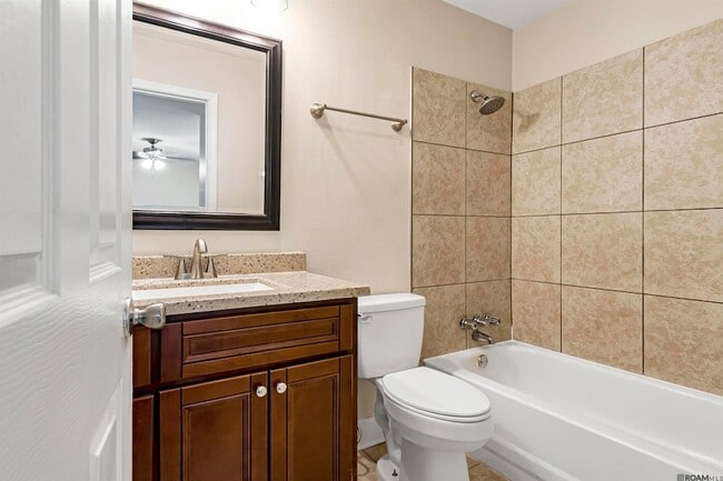 Photo - 1066 Manson Dr Unit Apt D